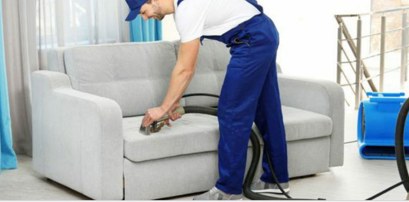 خدمة تنظيف كنب وانتريهات :-