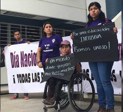* Denuncian discriminación contra universitaria con discapacidad image