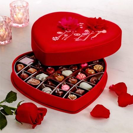 Tiết lộ 7 sai lầm thường gặp ở cả 2 giới khi tìm quà tặng Valentine