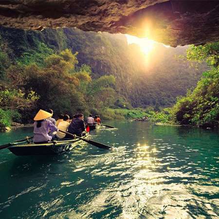 Tết nên đi du lịch ở đâu? Địa điểm du lịch Tết đáng đi nhất VN | SanGia VN