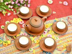 Tại sao lại phải tặng quà cho sếp nữ