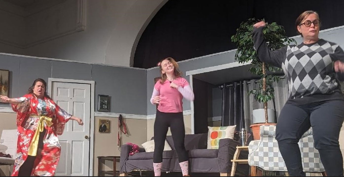 "All Bark, No Bite" - by Kara Emily Krantz - Stratton Players (Fitchburg, MA.) - REVIEW