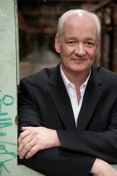 METRMAG Spotlight On: Colin Mochrie brings his masterful improv skills to the Hanover Theatre (Worcester, MA.)