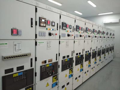 Karm Al-Watan Company Ltd. completes the project of supplying, installing, operating and testing electric power generators at King Saud Air Base