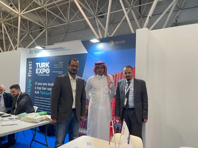 مشاركة السيد مدير عام شركة كرم الوطن المحدودة بمعرض الصناعات التركية بالرياض