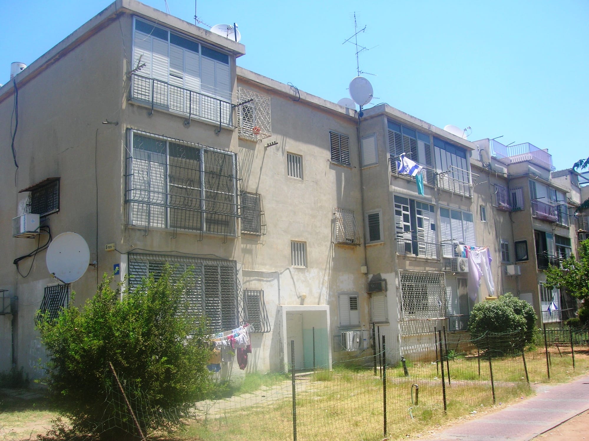 הוספת אגף לבניין רכבת קיים