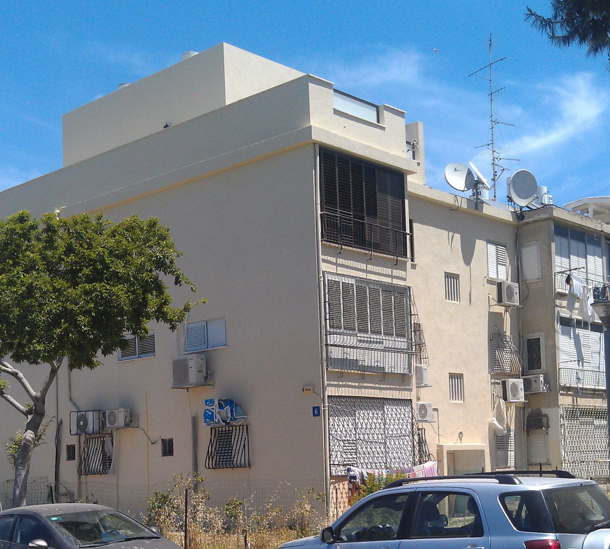 הוספת אגף לבניין רכבת קיים