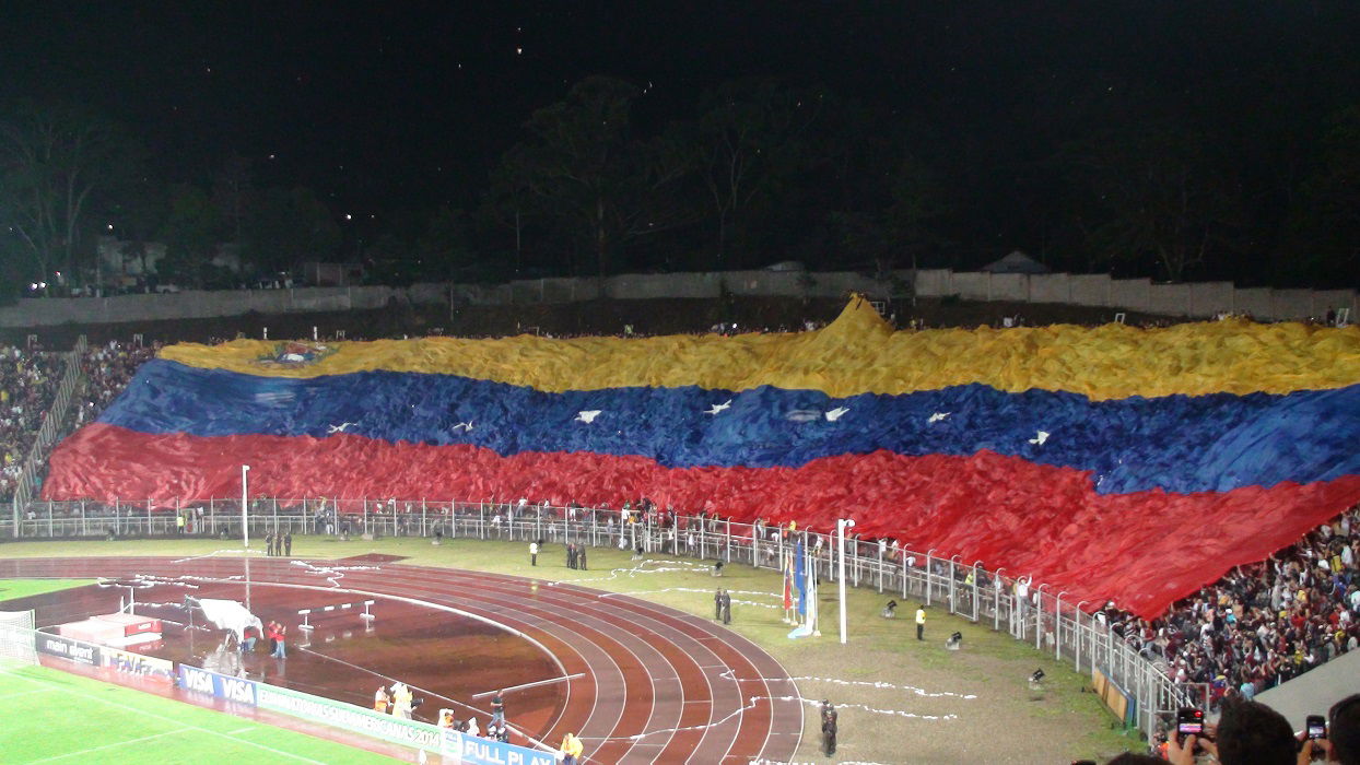 LA CANCHA MANDA