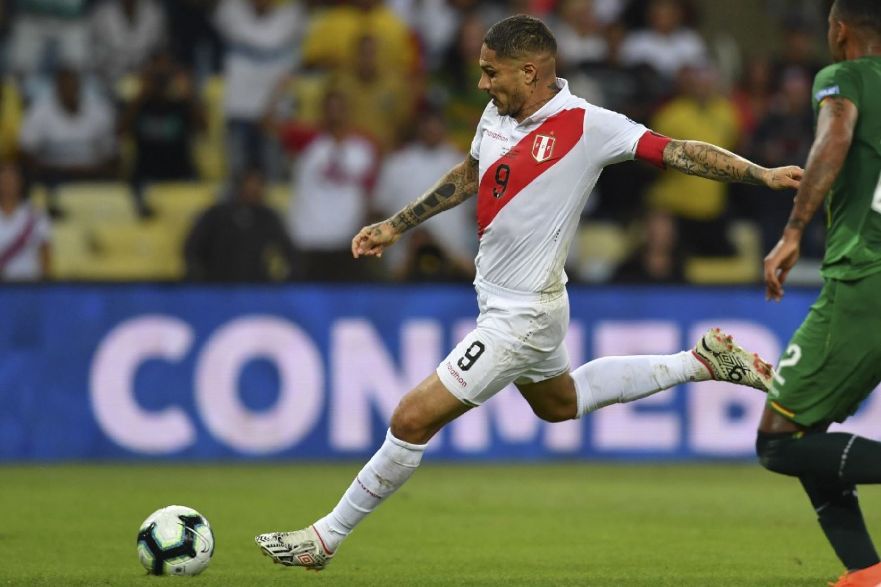 Paolo Guerrero, El Peruano Que Vencio A Oliver Khan