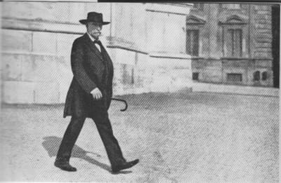 COLLASSO DELLA SCUOLA, VORAGINE DEL DEBITO PUBBLICO. COME MORÌ IL LIBERALISMO IN ITALIA (1919-1920)