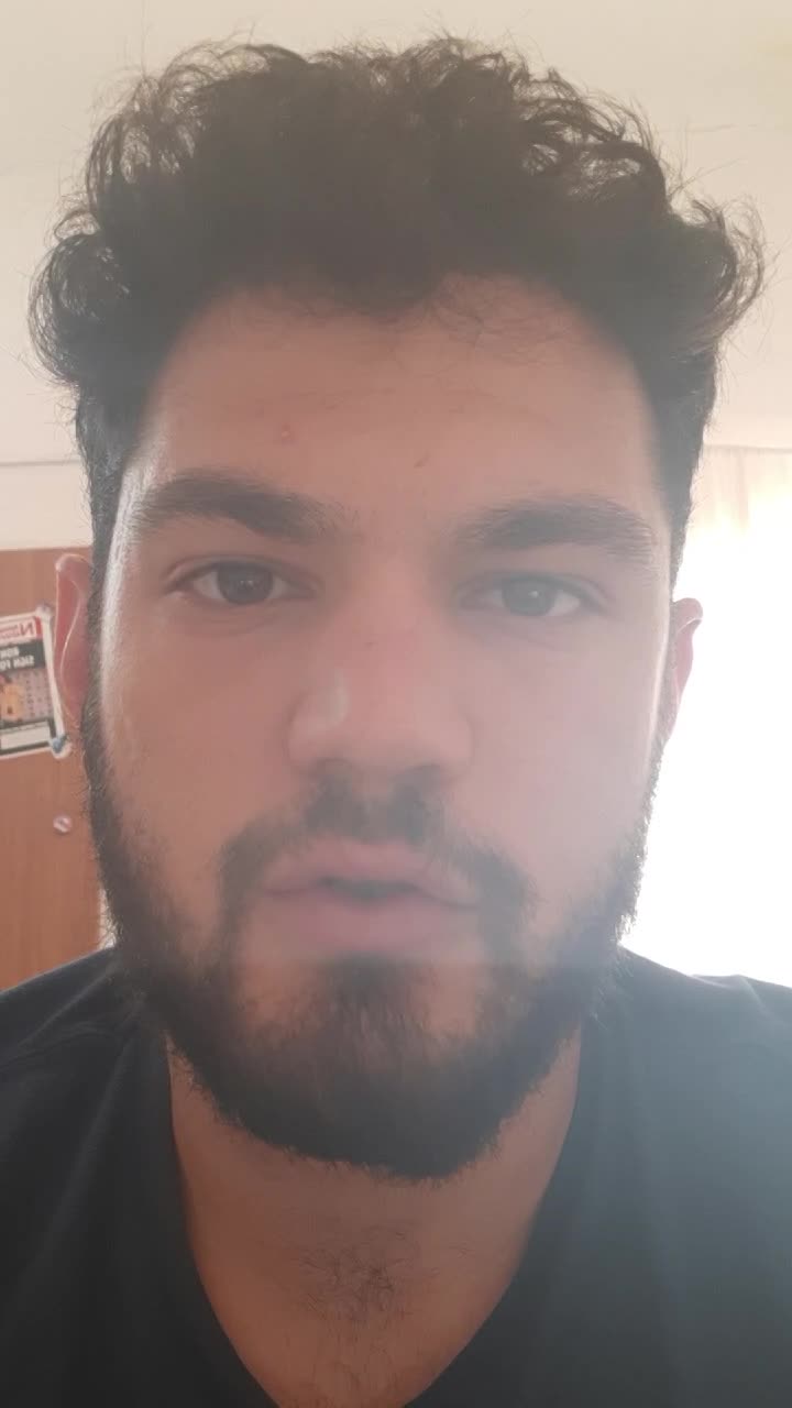 רון שוהם בעבר עוזר מאמן ילדים א שנתון 2009 בהפועל ירושלים מצטרף למאבק ומתנגד למשחקי כדורגל בשבת קודש