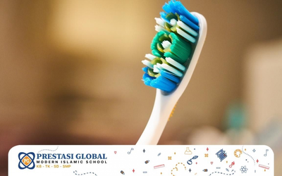 Kapan Waktu yang Tepat untuk Sikat Gigi Saat Puasa?