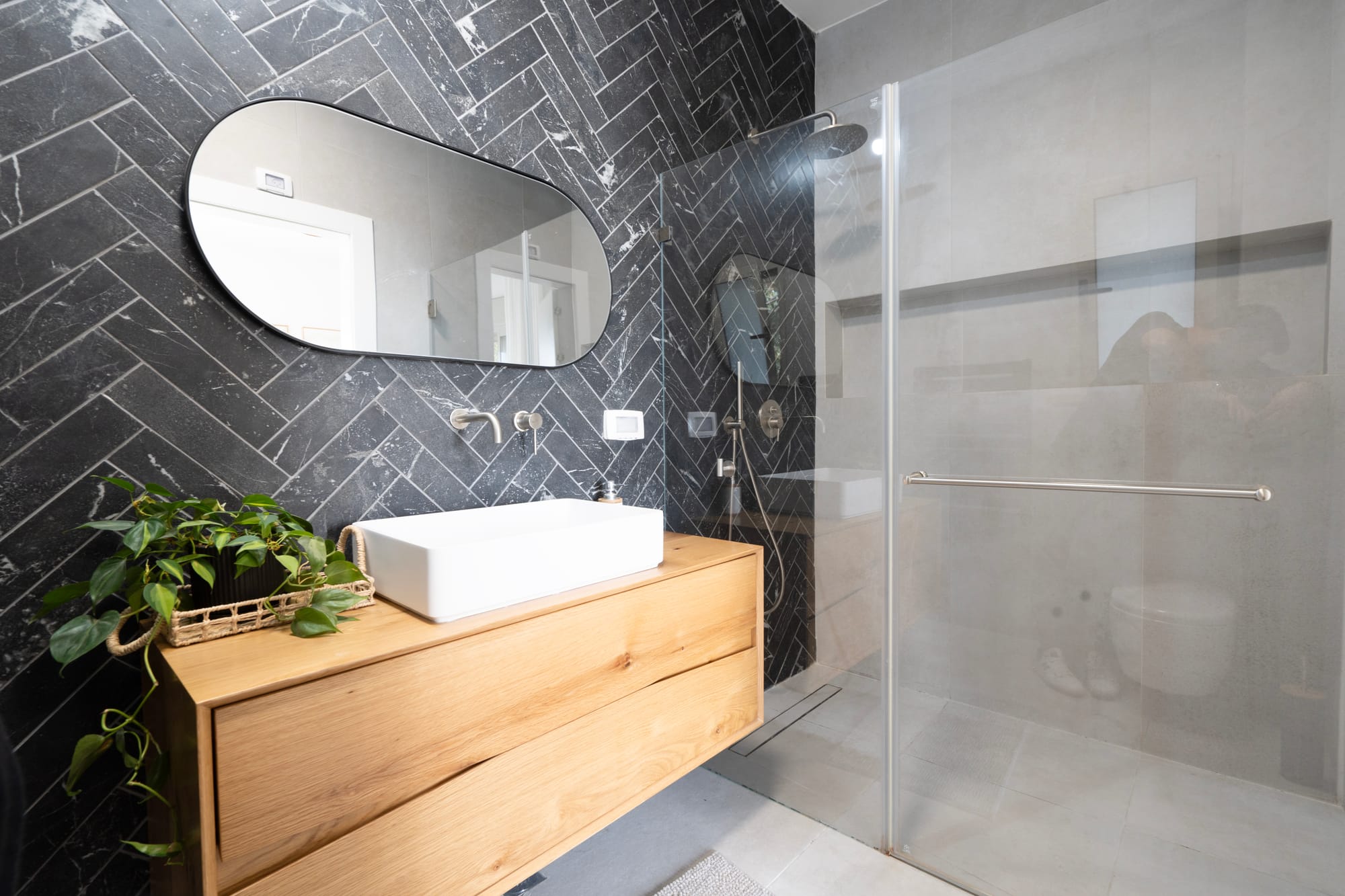 עיצוב דירת קבלן בהרצליה