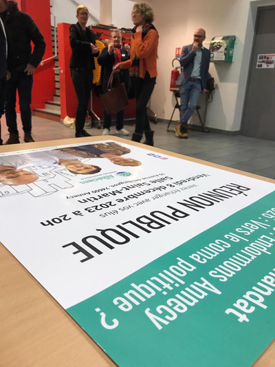 Réunion publique à Seynod : les habitants expriment leur mécontentement face à l'immobilisme municipal