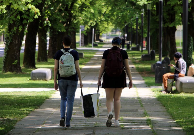 Des aides pour la jeunesse face au confinement !