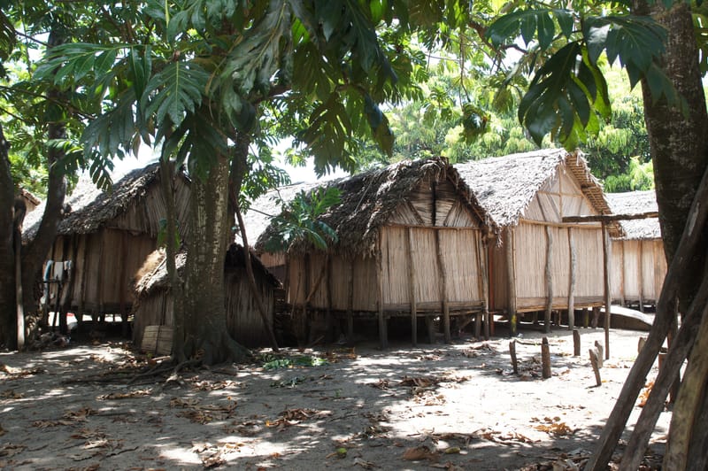 Cahier 14:   MAISONS DE MADAGASCAR