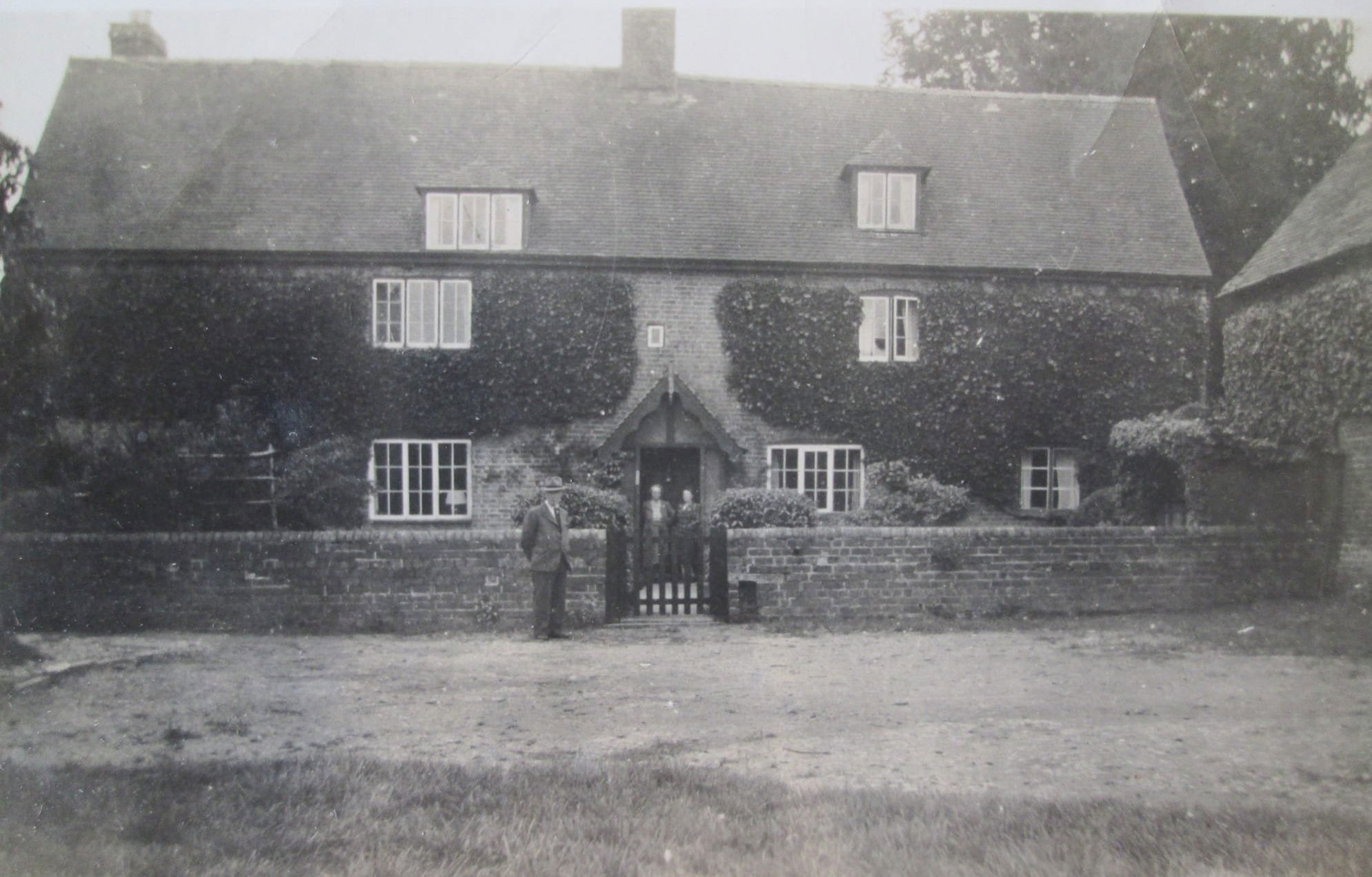 Court Farm (Butts Farm, Upper Farm, Norton House Farm)