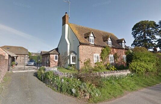 Bradley Cottage (Bradley Farm, Bradley Orchard, Norton Court Estate Cottage - No 21)