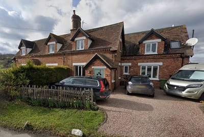 Wainlode Hill (Norton Court Estate Cottage No 31 / Woodbine Cottage)