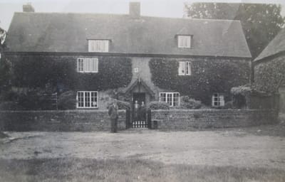 Wainlode Court (Butts Farm, Upper Farm, Norton House Farm, Court Farm)