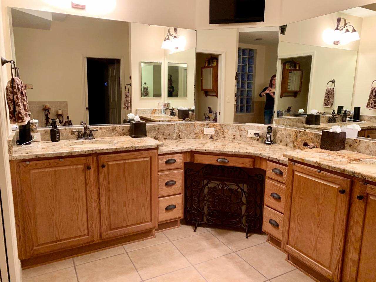 VILLAGES MASTER BATHROOM