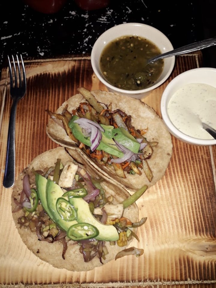 Veggie Tacos     Tacos de Verdura
