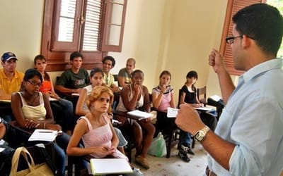 El docente: Baluarte de la Universidad que queremos
