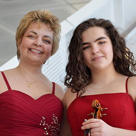 Duo Avita e Orquestra do Teatro Nacional fazem apresentação única no Cine Brasília