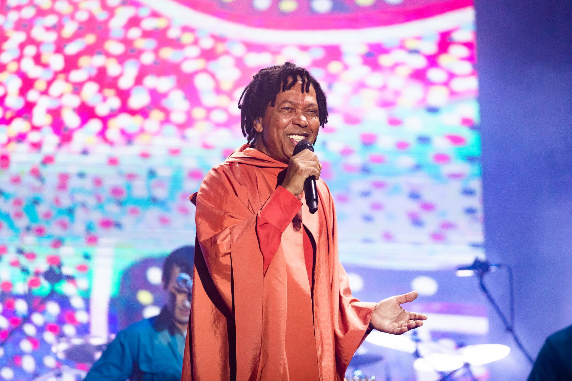 Djavan desembarca em Brasília com nova turnê “D"