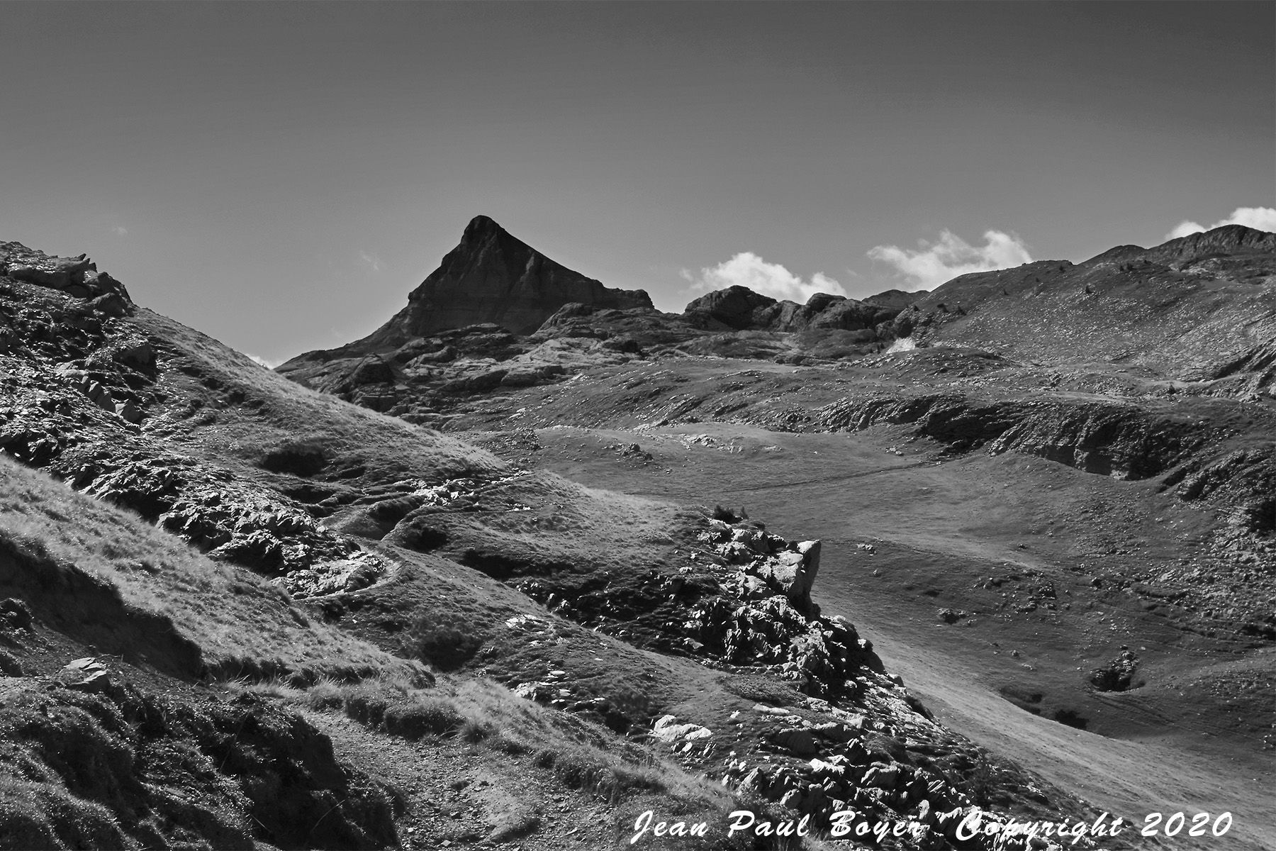 Pyrénées Pic d'Anie 2504m
