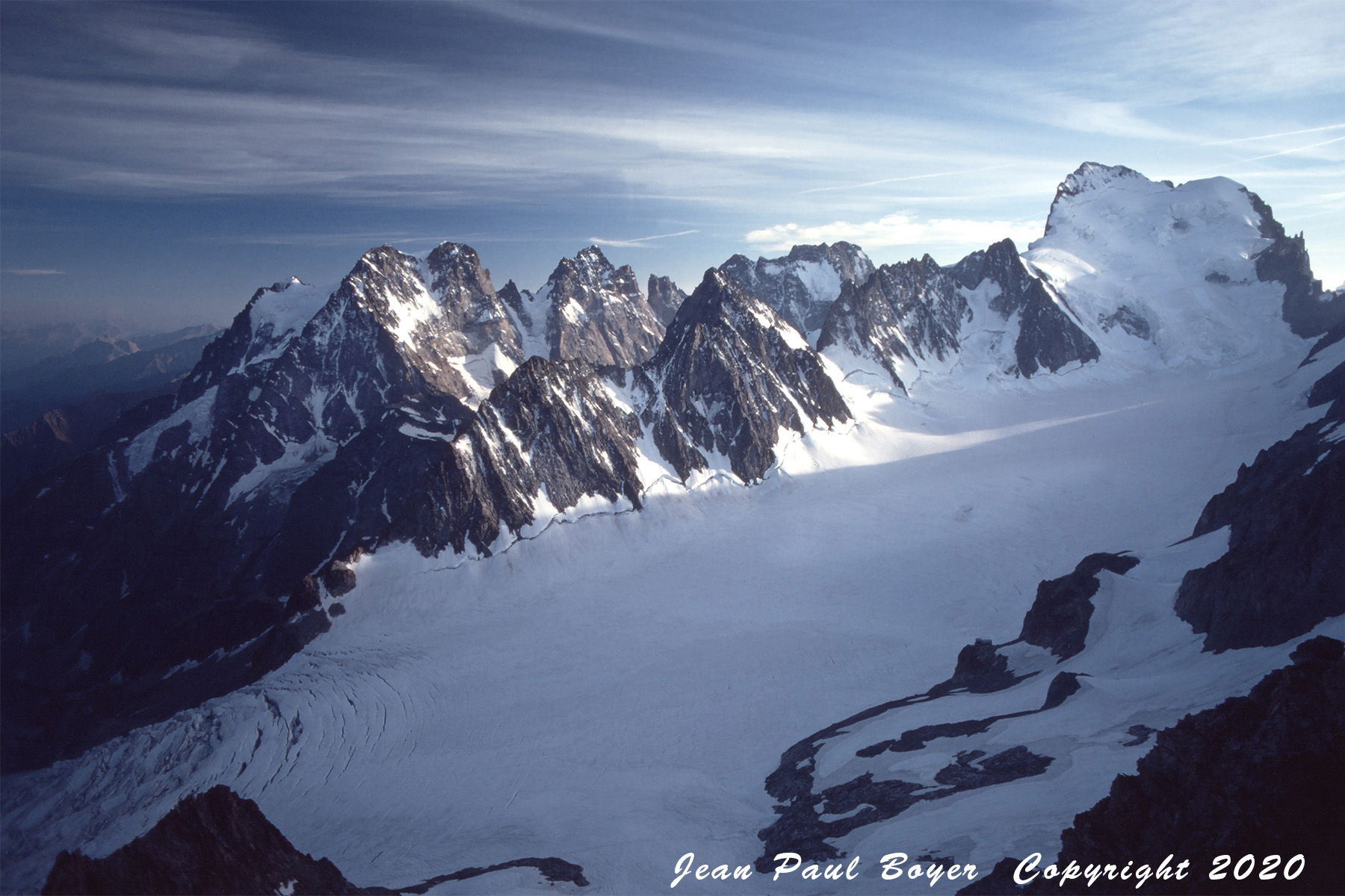 Parc des Ecrins, Le Pelvoux, Pic sans Nom, Ailefroide depuis l'ancien refuge Tuckett