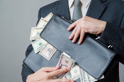 Pointers in Locating Trusted and Legitimate Corporate Lending Companies image