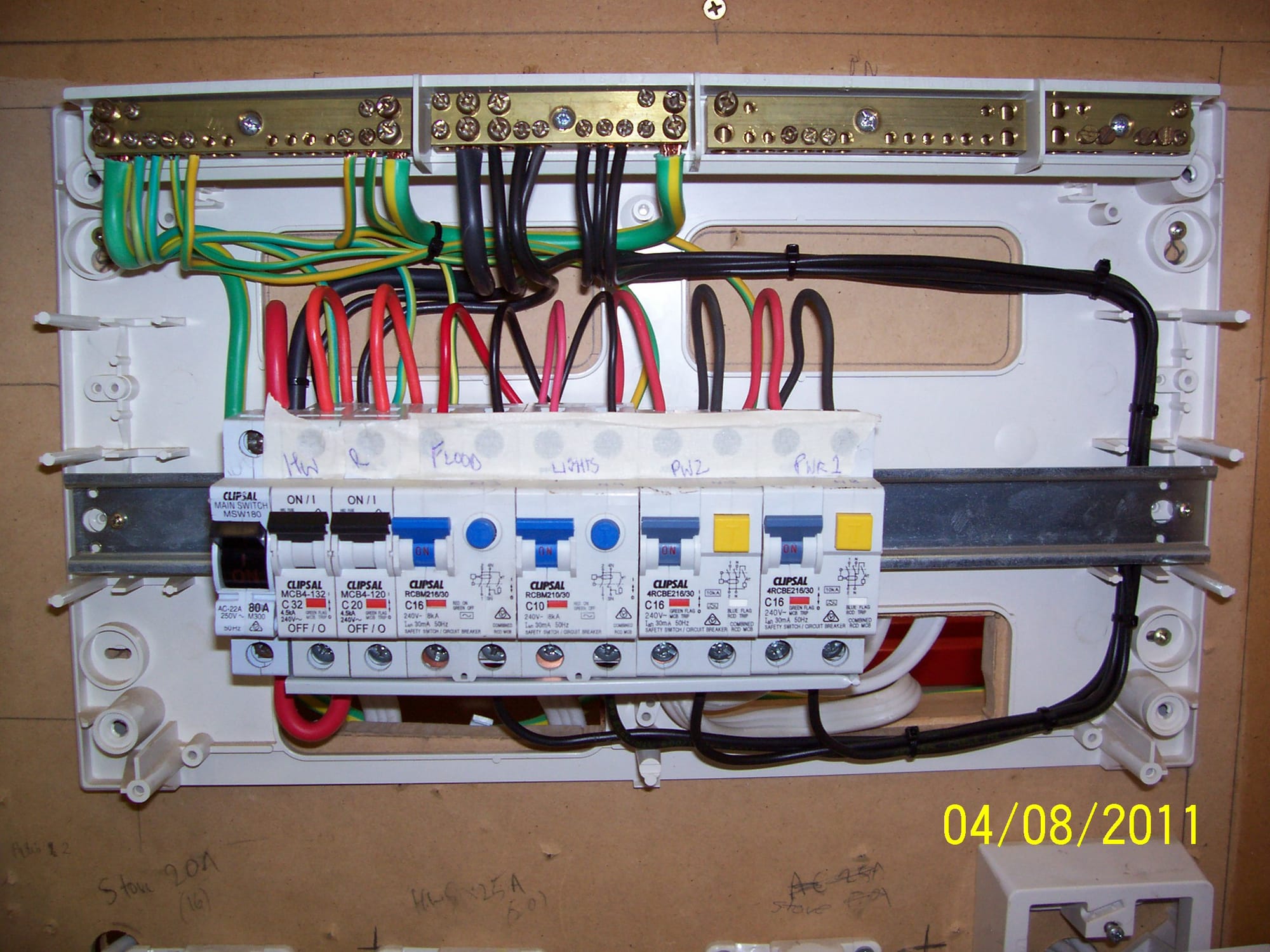 UEENEEG107A (UEEEL0018)- Select wiring systems and cables for low voltage general electrical installations