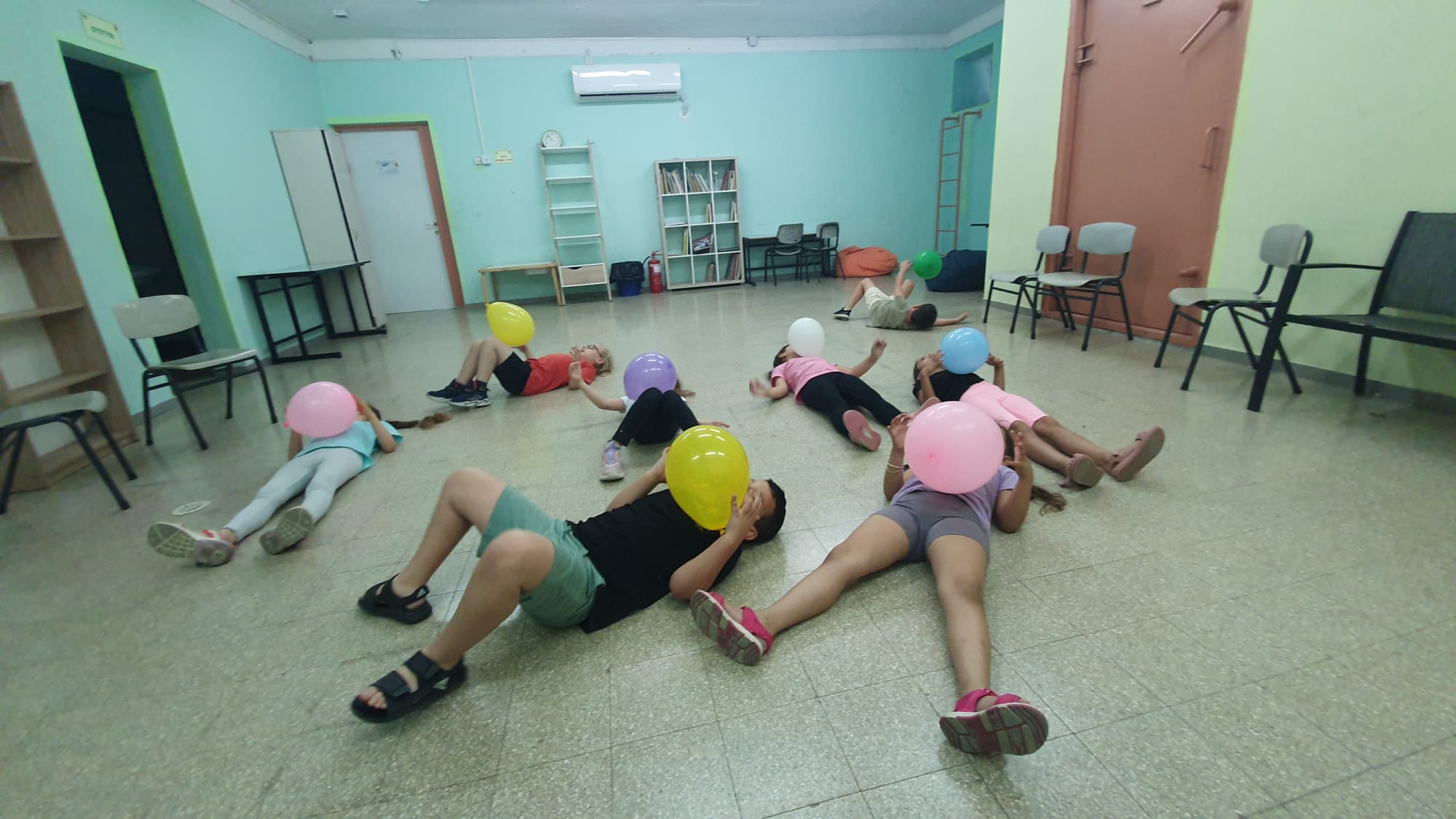 לומדים בתנועה 8943