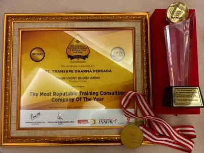 Transafe Dharma Persada Memenangkan "The Most Reputable Training Consulting Company of The Year"