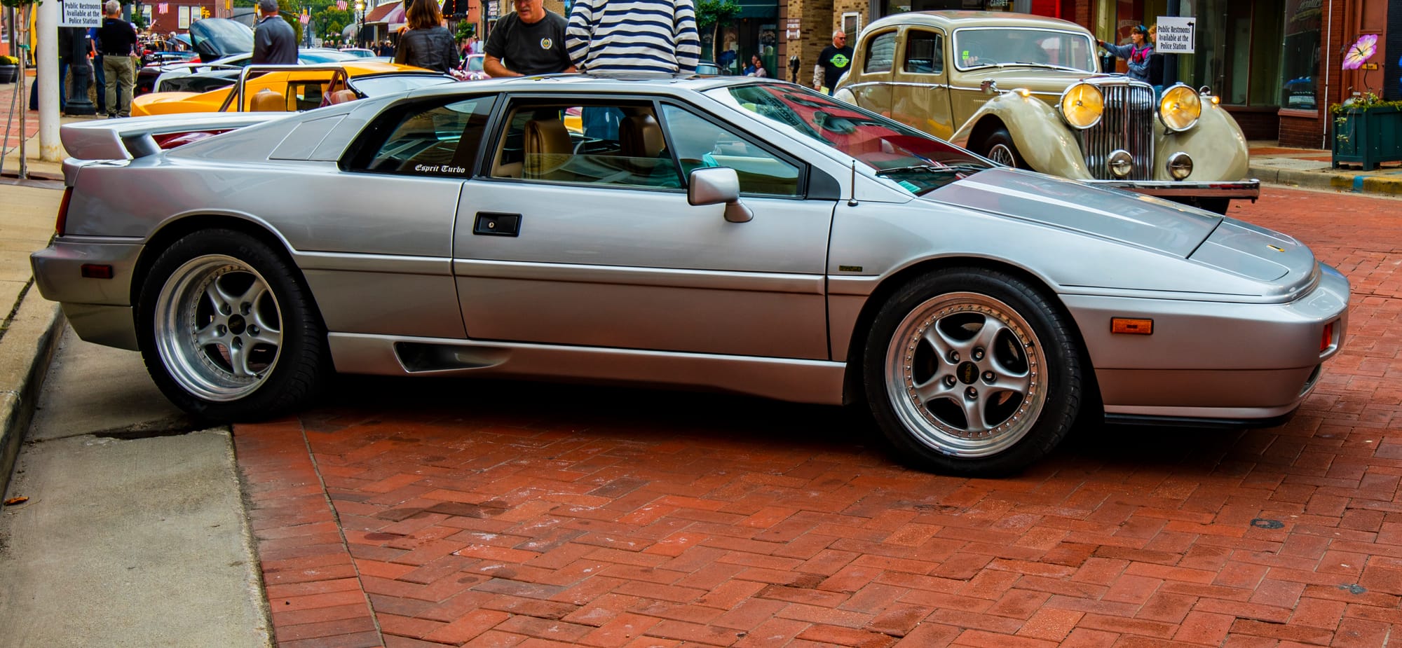 The Lotus Esprit Turbo X180