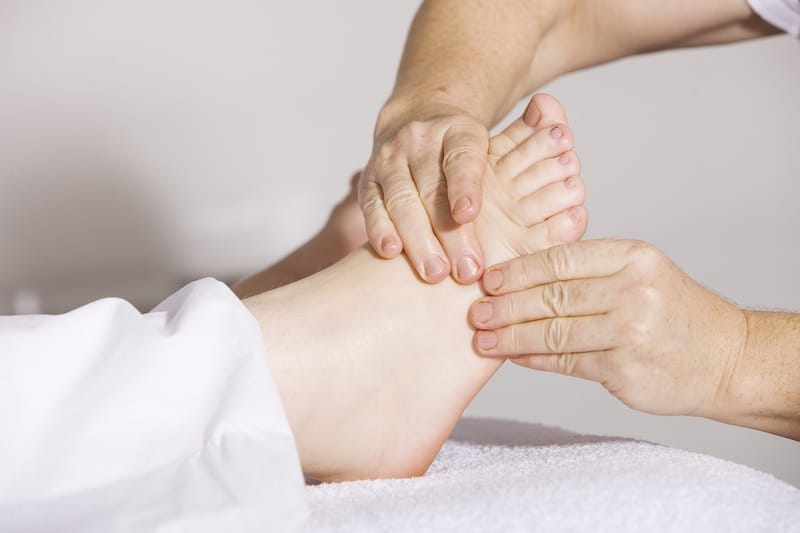 How Heel Pain Physiotherapy Treatment Helps Sportspersons?