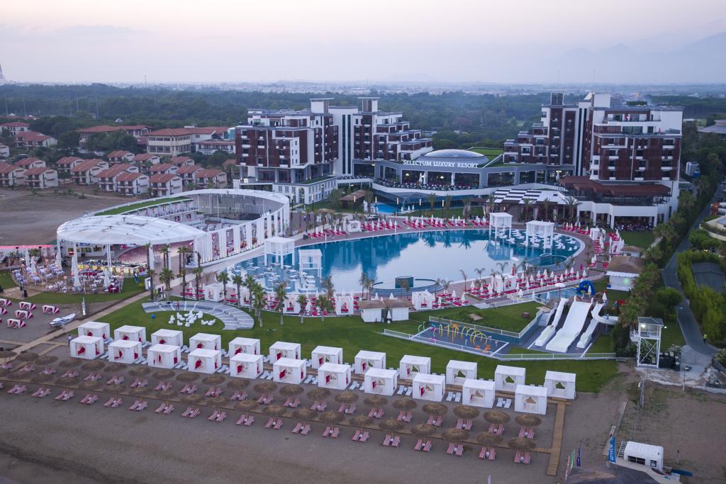 بليك انطاليا