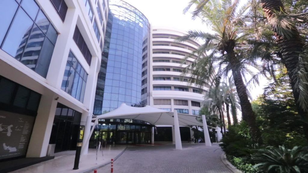 بكج 3 ليال فاخر في منتجع ريكسوس داون تاون في انطاليا 