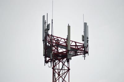 HD receivers/satellite TV 1 image