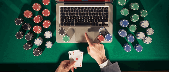 Mengapa Poker Online Lebih Menyenangkan Daripada Bermain di Kasino