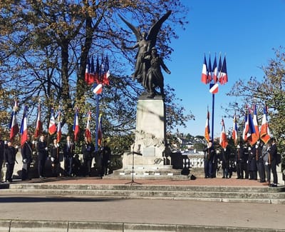 Une nouvelle représentante de la jeunesse lors de la cérémonie du 11 novembre image