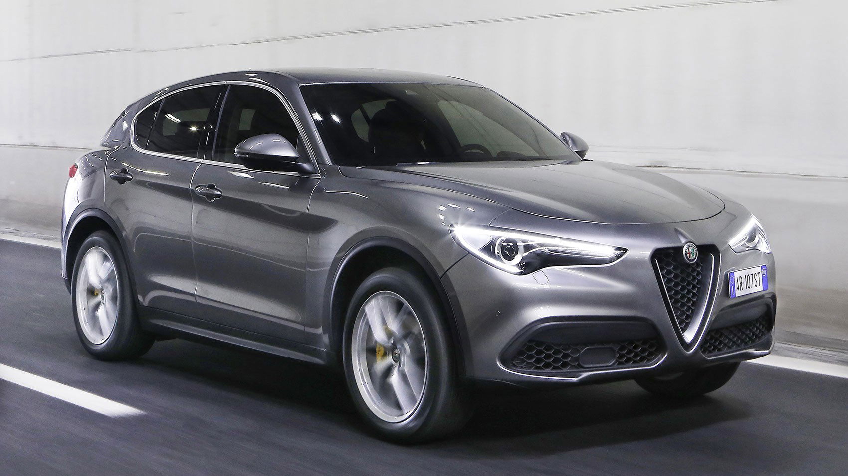 Alfa stelvio 2.2
