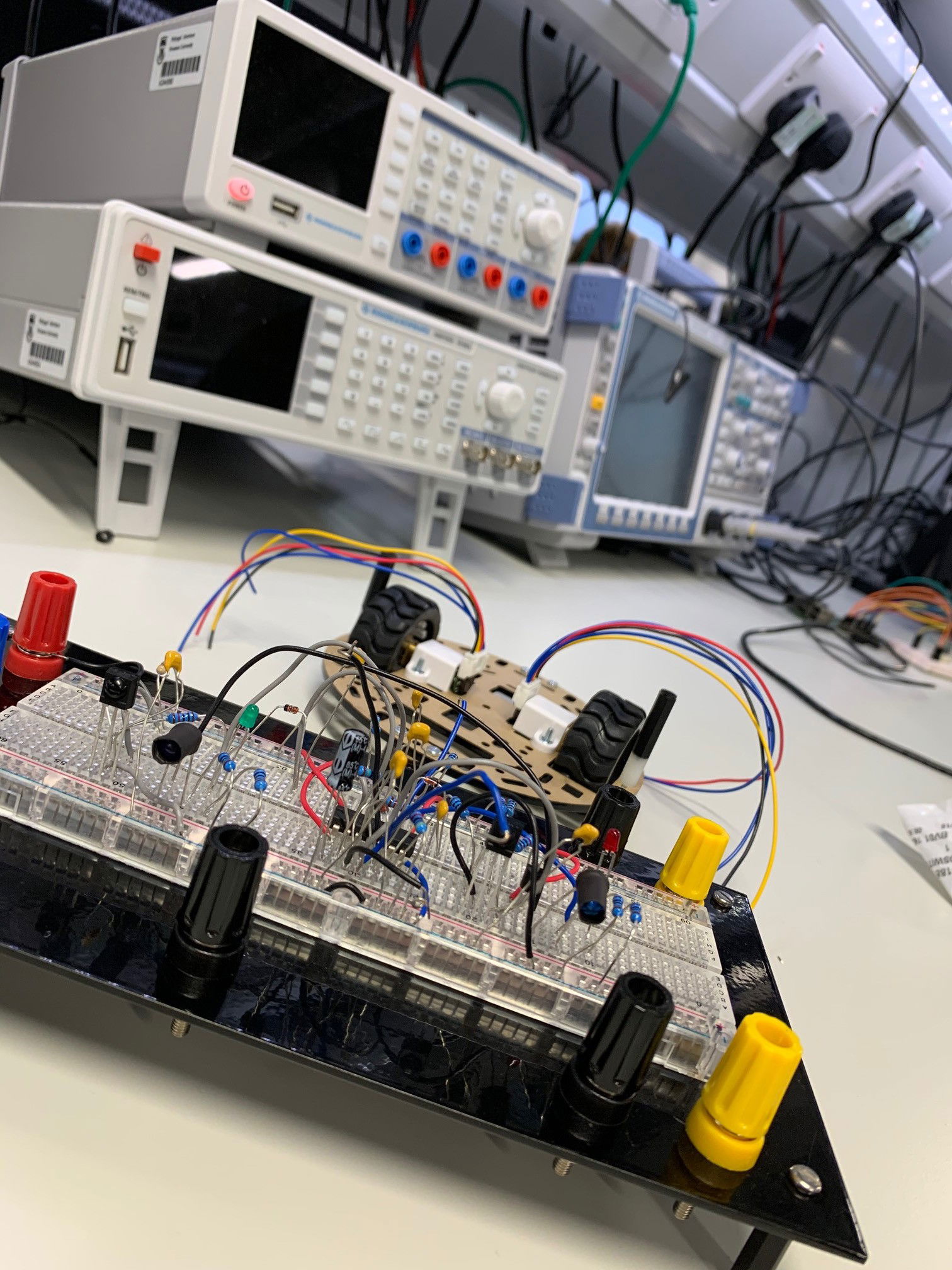 2 sensors on a breadboard