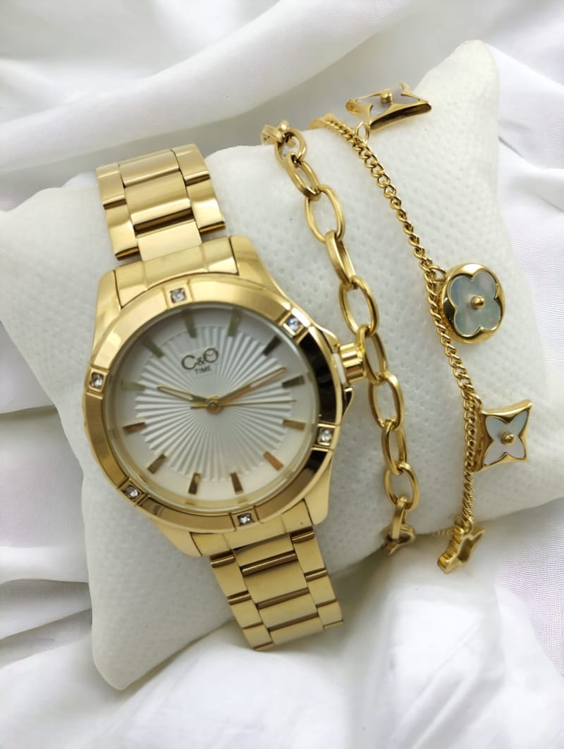 reloj con pulseras - abril