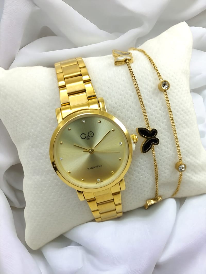 reloj con pulseras - abril