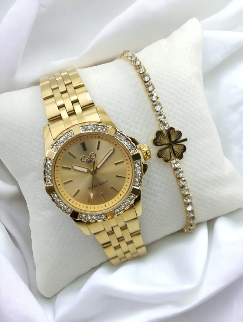 reloj con pulseras - abril