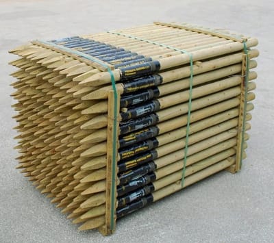 Verrottungsresistente Rundpfähle mit Bitumenring Ø 85 mm bis Ø 150 mm / Sonderabmessungen "25 Jahre Herstellergarantie gegen Verrrottung / Fäulnis"