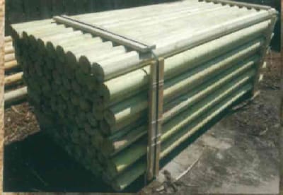 Weidepfähle, rund, Robinie, roh, gefräst, gefast, gespitzt