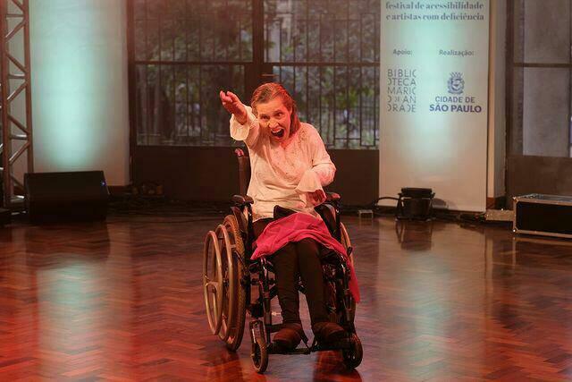 Bailarina   Leda Maria